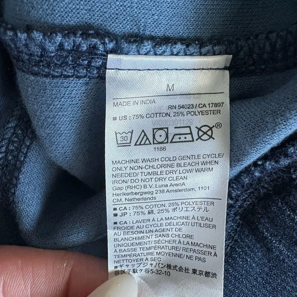 Banana Republic elevate your